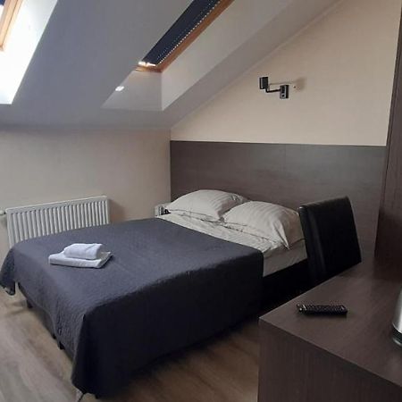 Hotel Bartnik Pszczółki Eksteriør billede